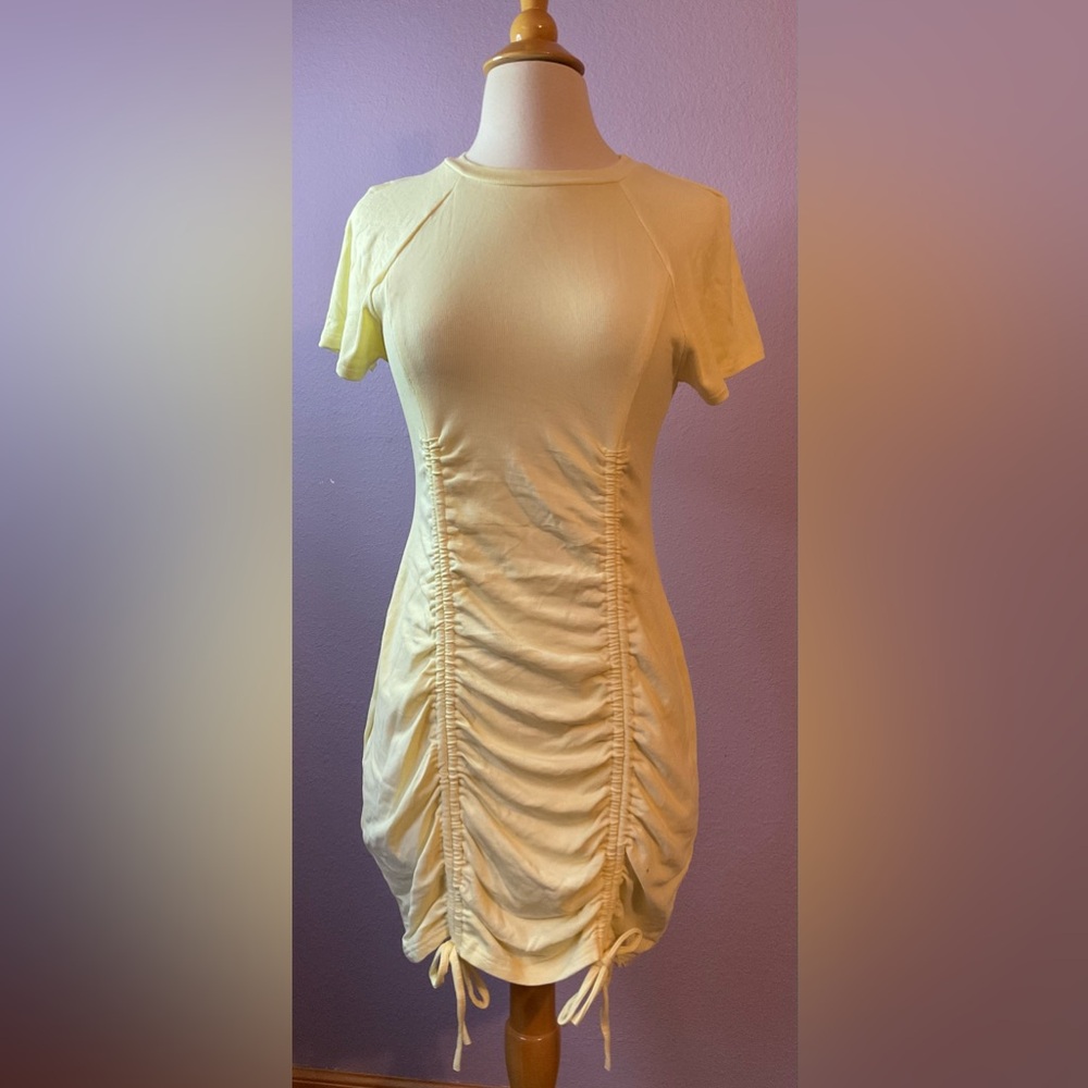 Edit By Nine Yellow Bodycon Mini Ruched Dress‎ Size Small New